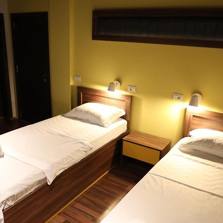 Hotel Hiserra Prizren Luaran gambar
