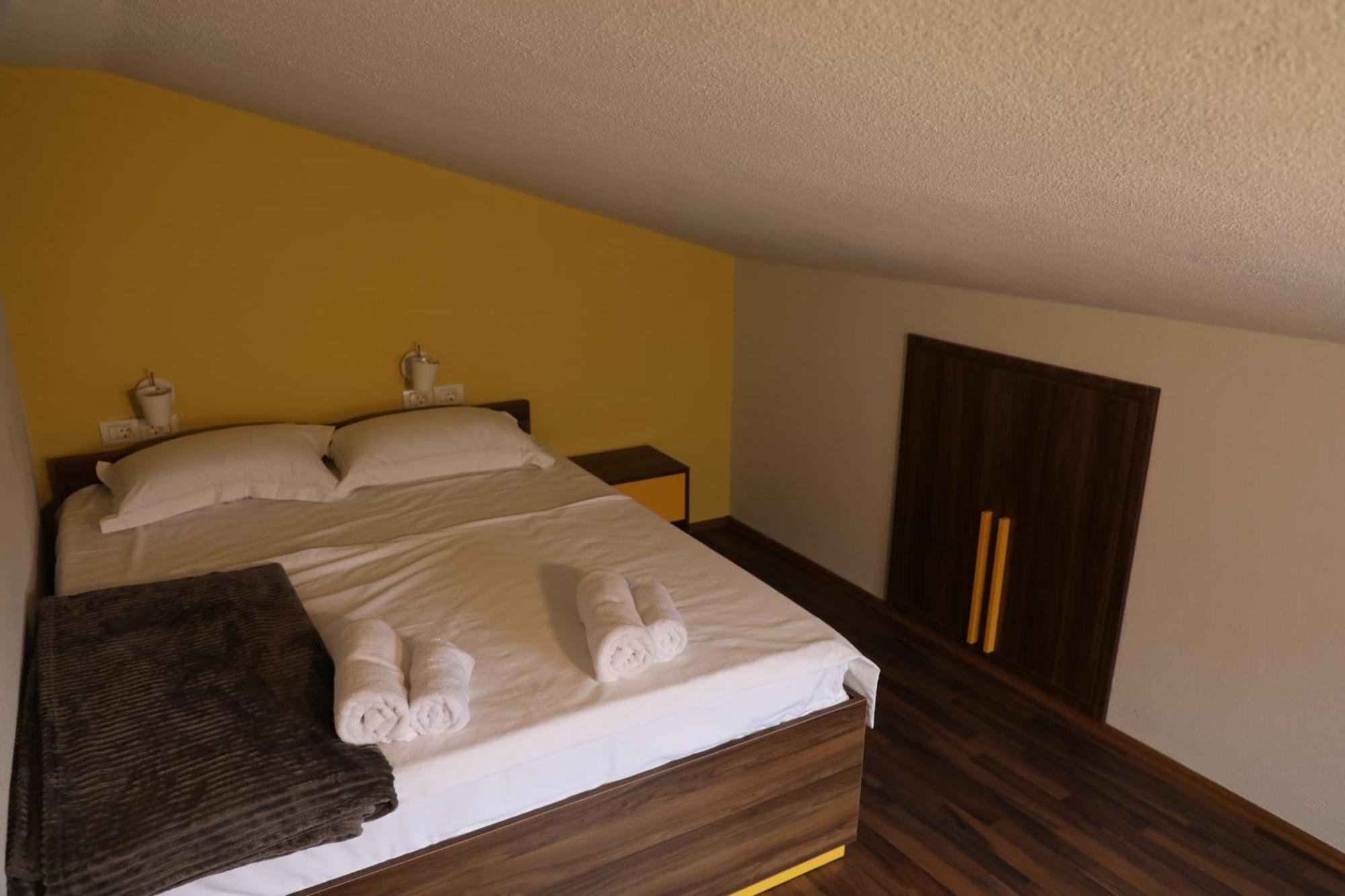 Hotel Hiserra Prizren Luaran gambar
