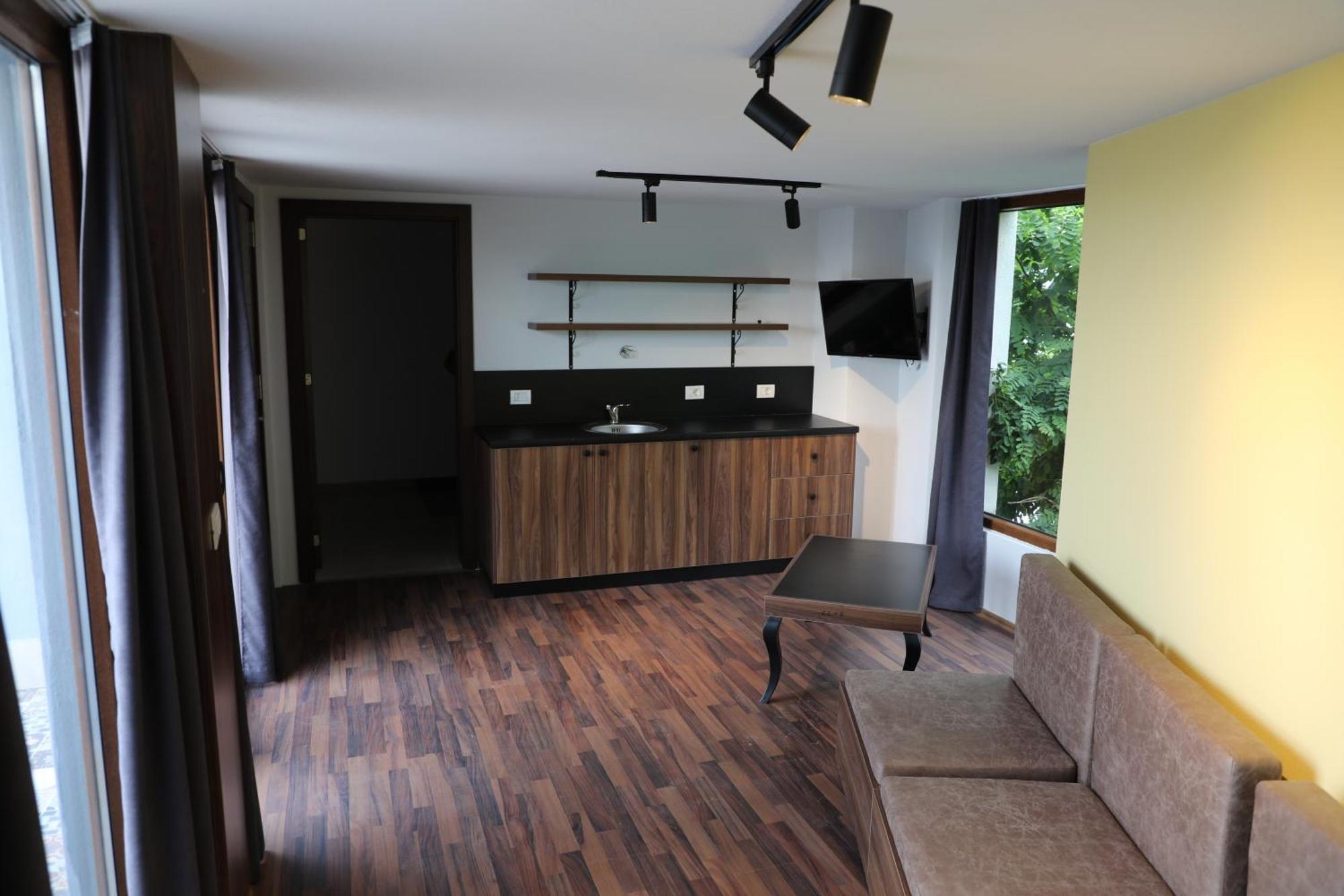 Hotel Hiserra Prizren Luaran gambar