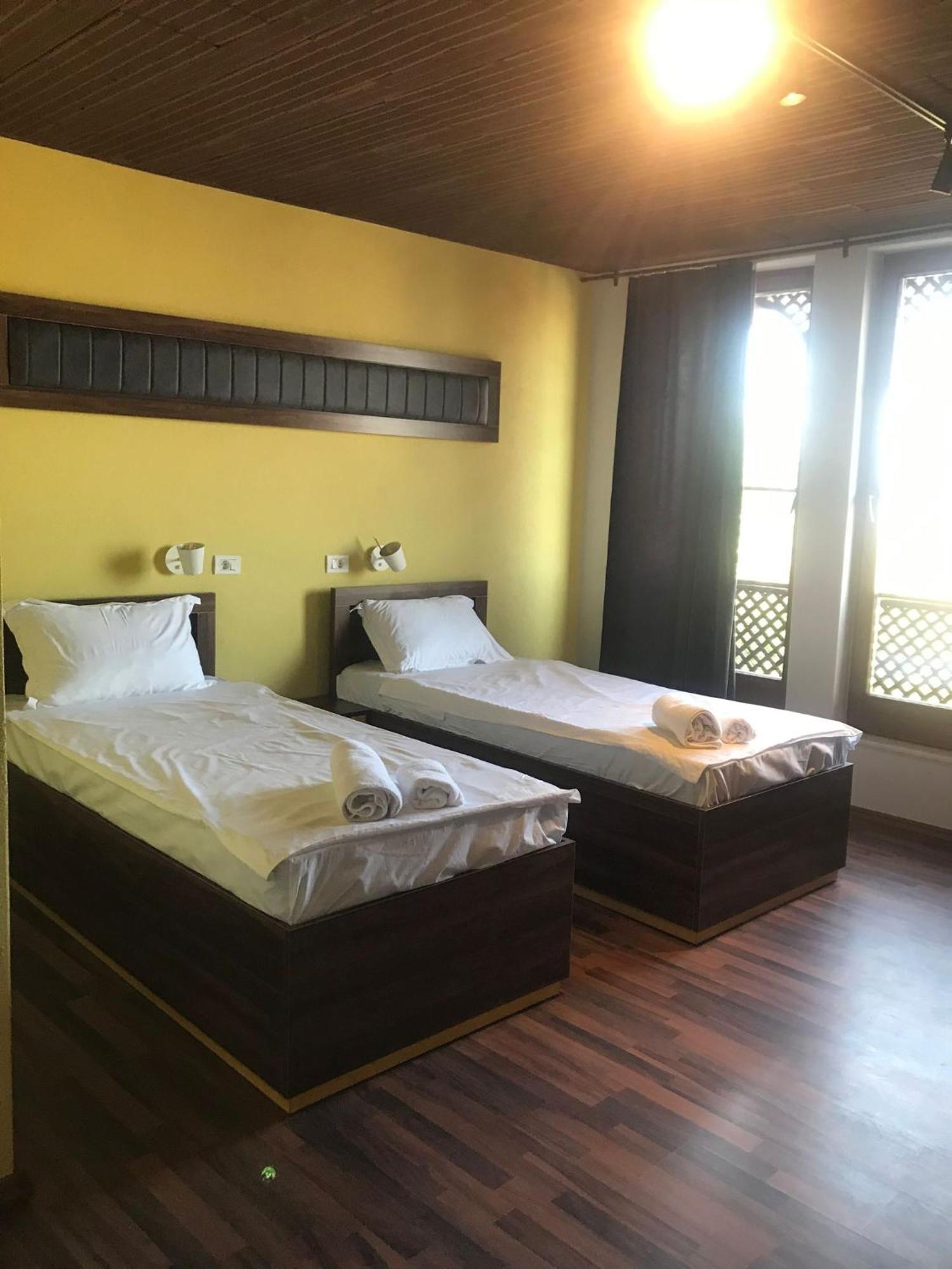 Hotel Hiserra Prizren Luaran gambar