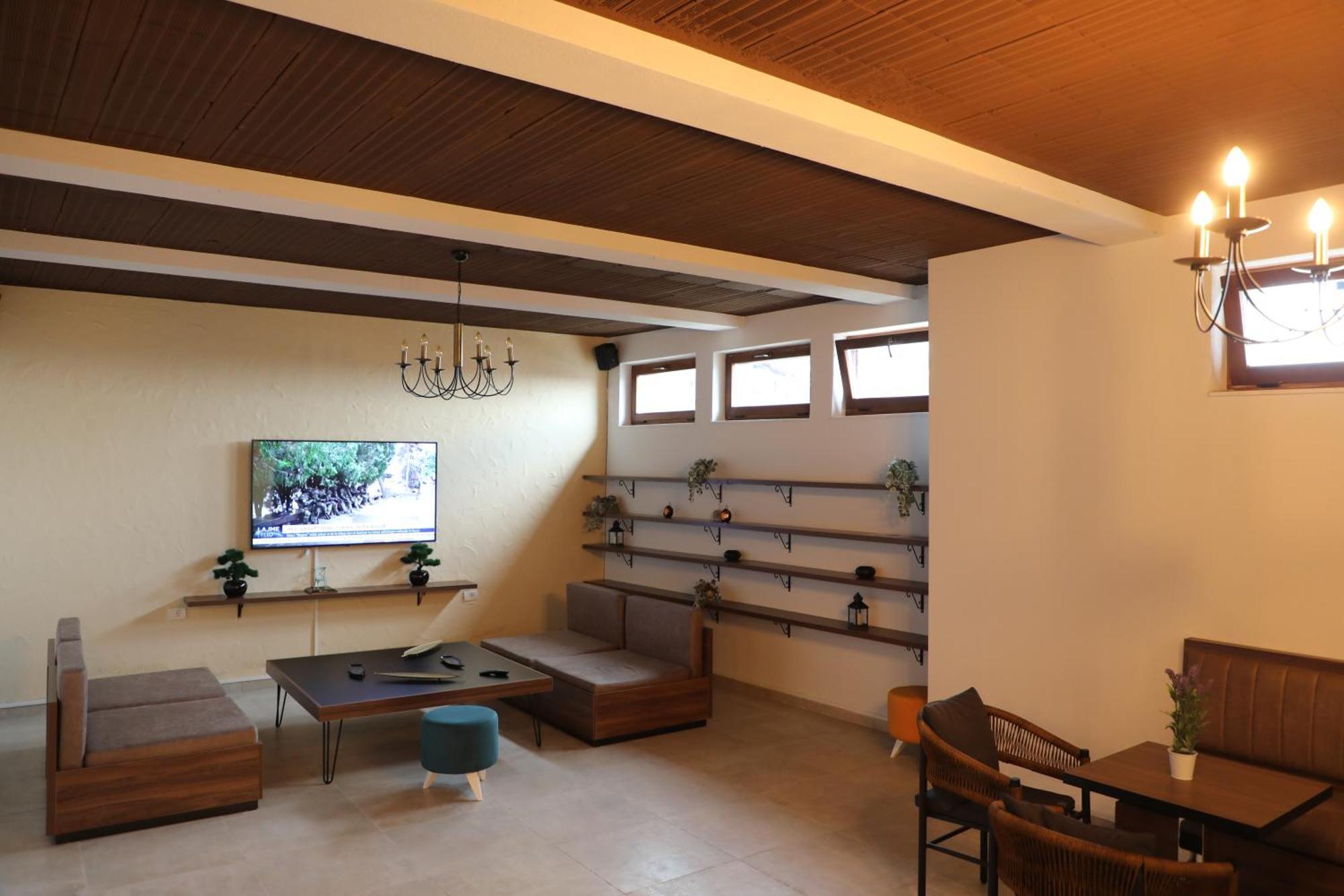 Hotel Hiserra Prizren Luaran gambar