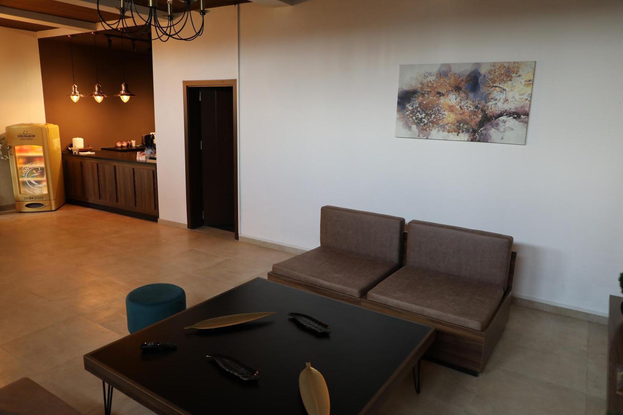 Hotel Hiserra Prizren Luaran gambar